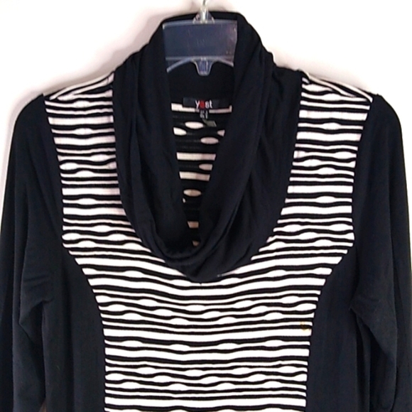 Yest - Long Sleeve Body Con Dress - Size 6 - Picture 2 of 5